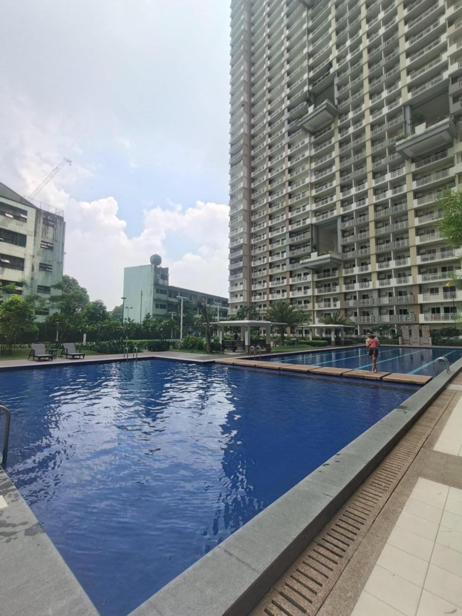 Aparthotel Infina Towers Quezon City Esterno foto