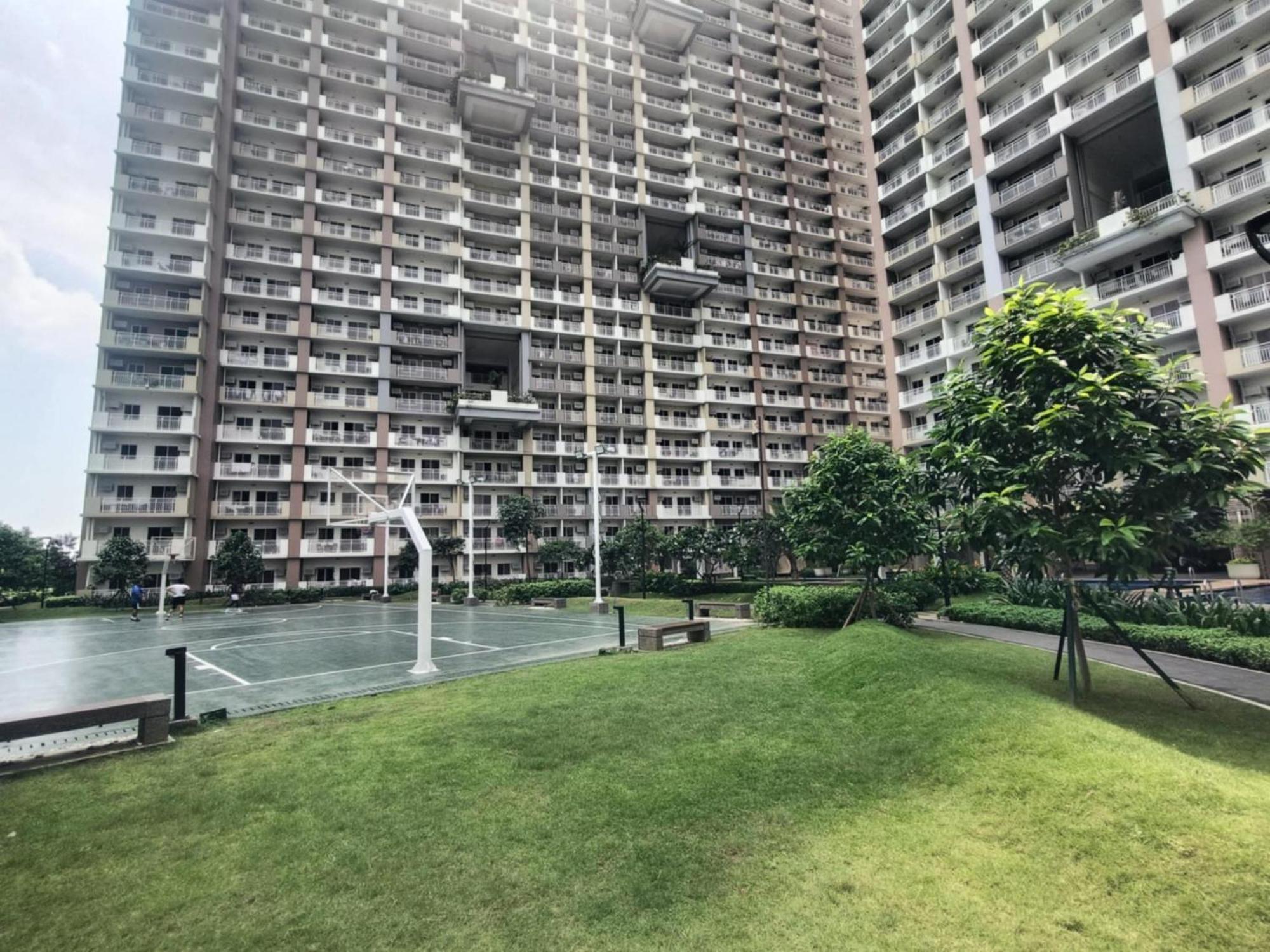 Aparthotel Infina Towers Quezon City Esterno foto